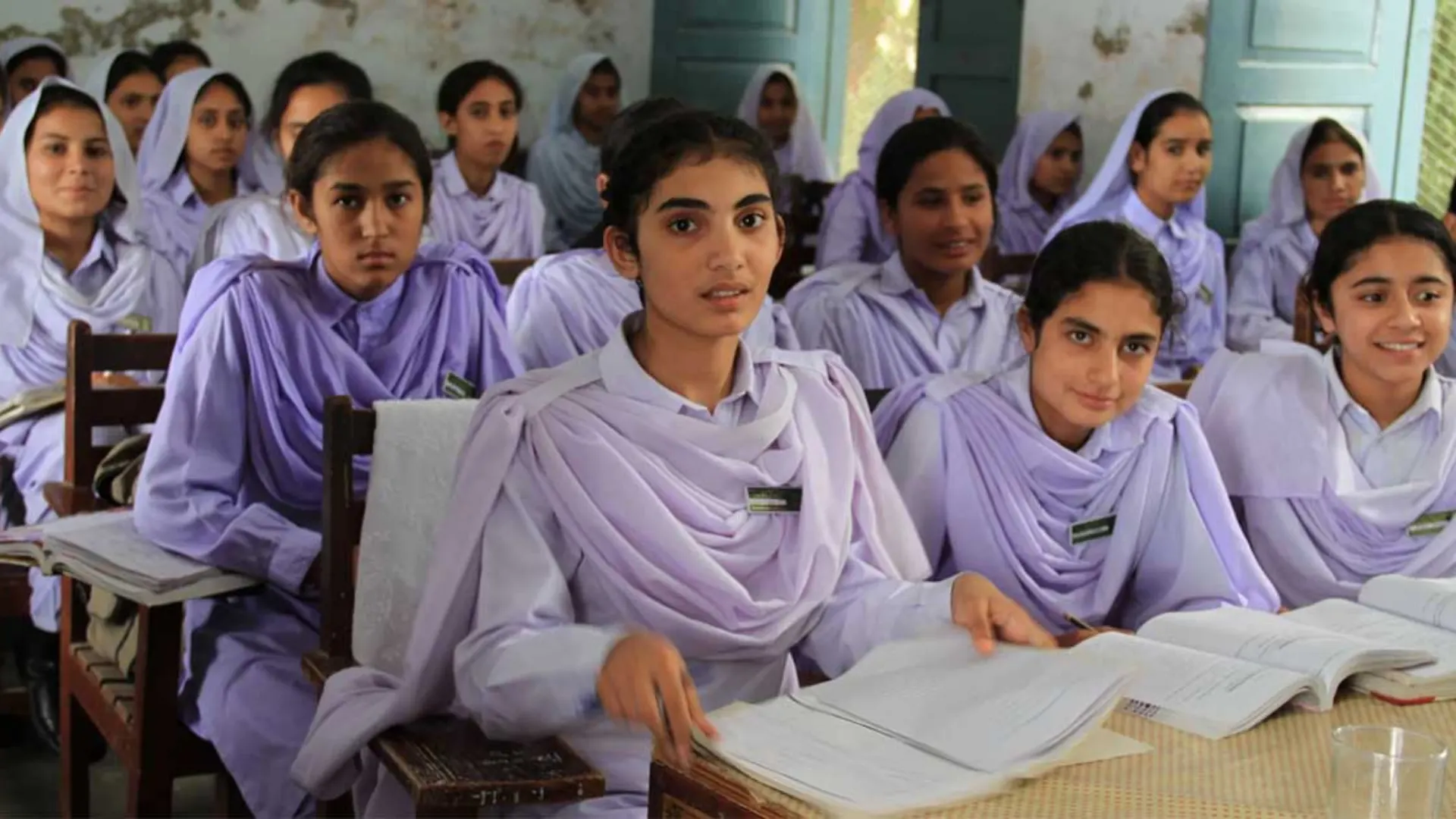 Importance of Education in Pakistan for Both Genders